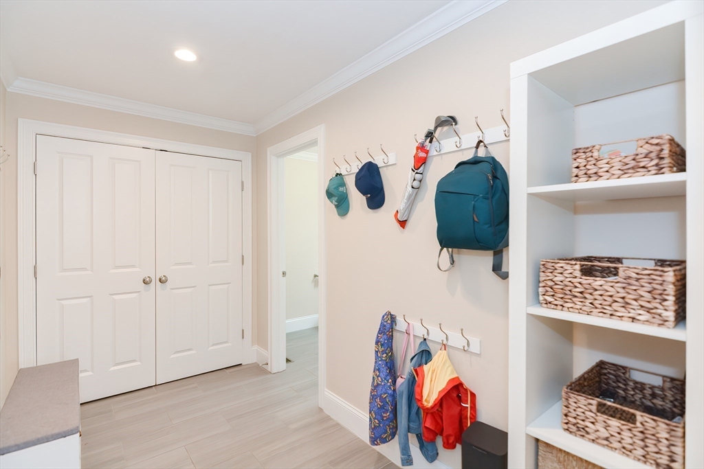 29 Webb Place, Unit A Mansfield, MA 02048 - Photo 23 of 42 a view of living room