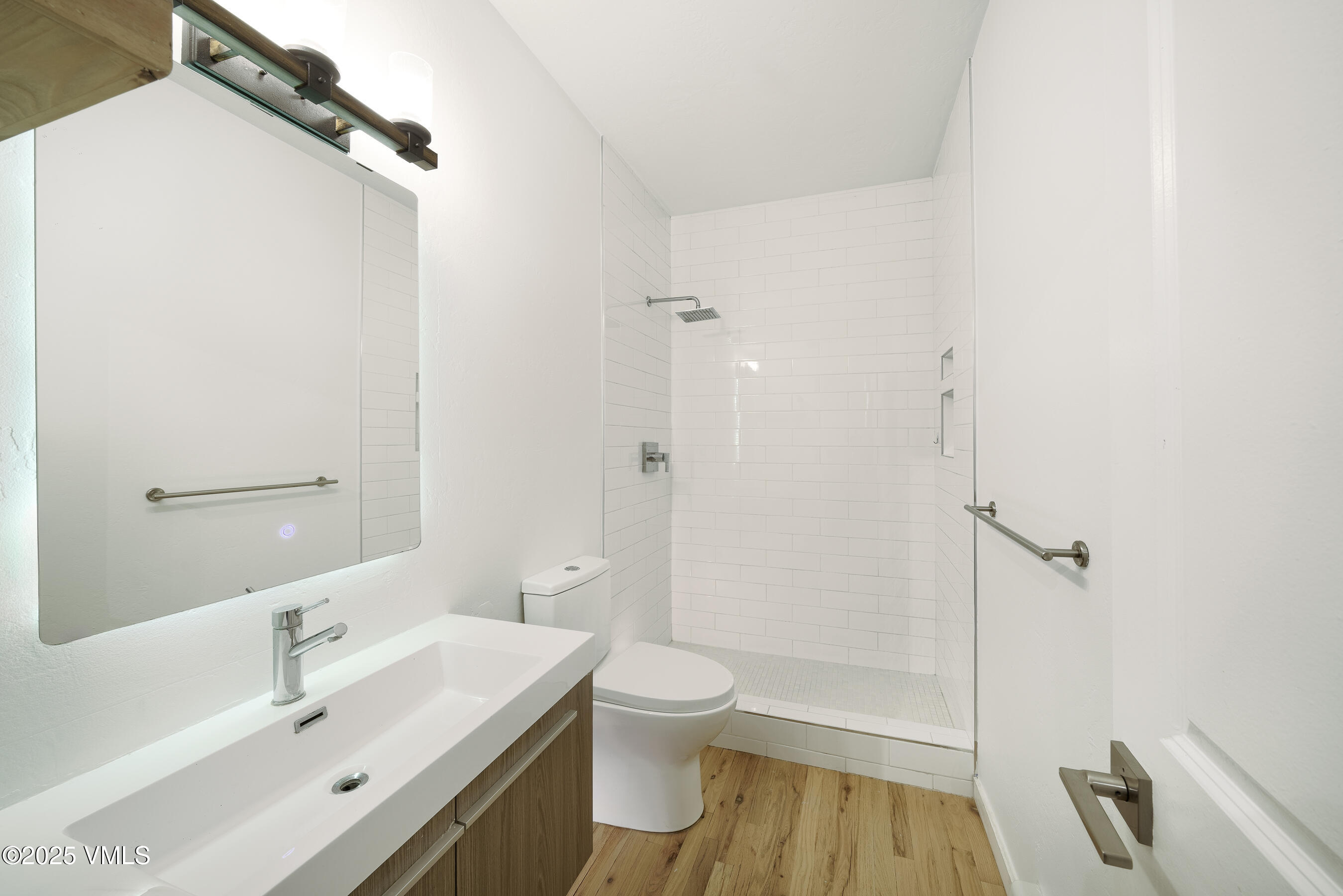 511 Metcalf Road, Unit J30 Avon, CO 81620 - Photo 17 of 30 Metcalf_Lofts_J30_051