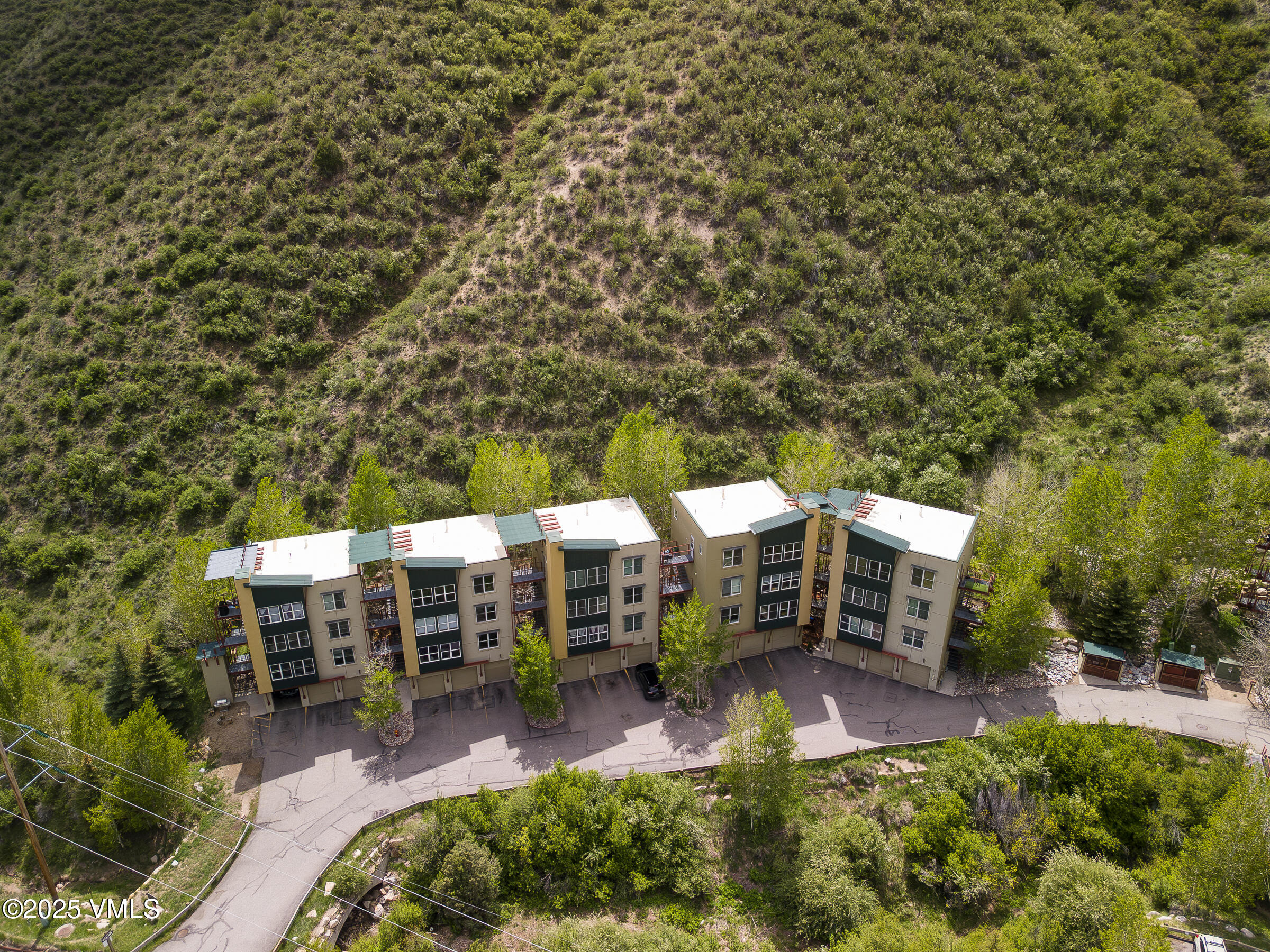 511 Metcalf Road, Unit J30 Avon, CO 81620 - Photo 29 of 30 Metcalf_Lofts_J30_002