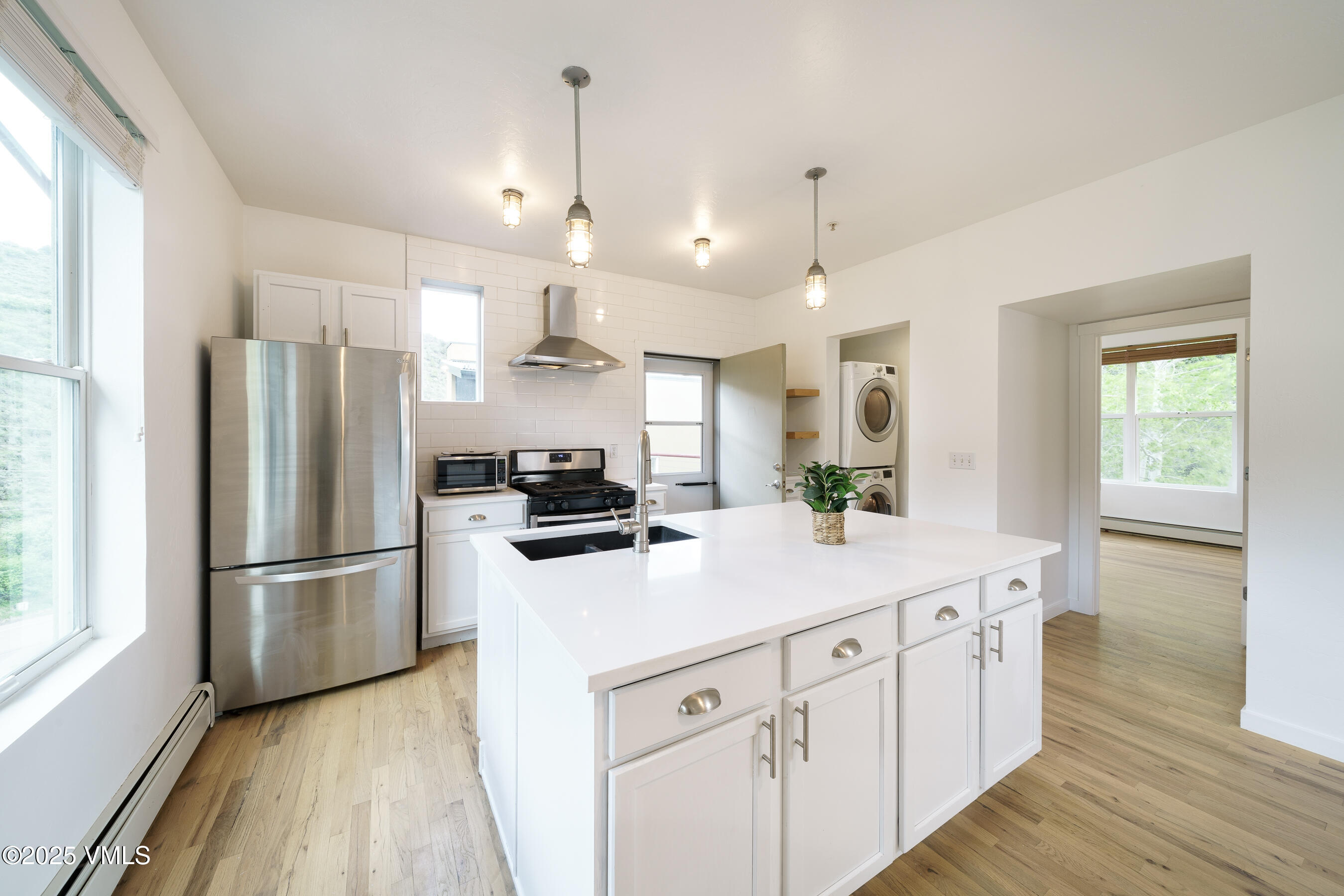 511 Metcalf Road, Unit J30 Avon, CO 81620 - Photo 4 of 30 Metcalf_Lofts_J30_057