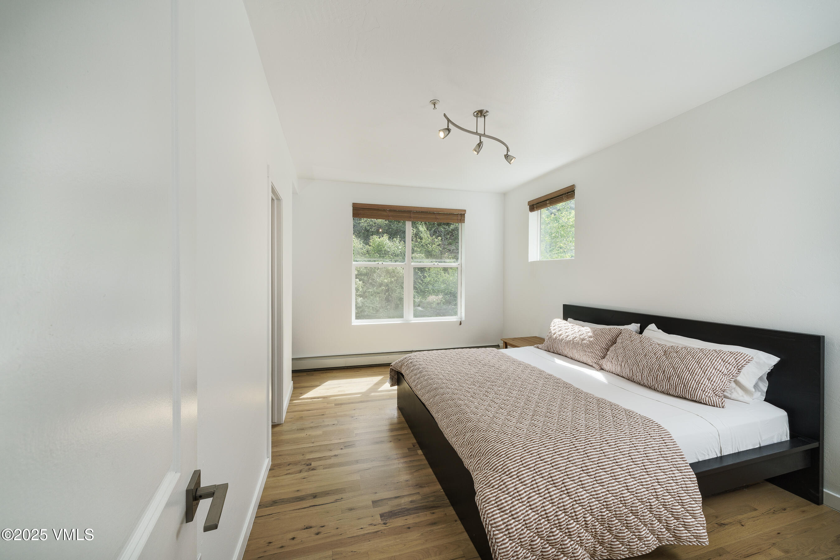 511 Metcalf Road, Unit J30 Avon, CO 81620 - Photo 10 of 30 Metcalf_Lofts_J30_049