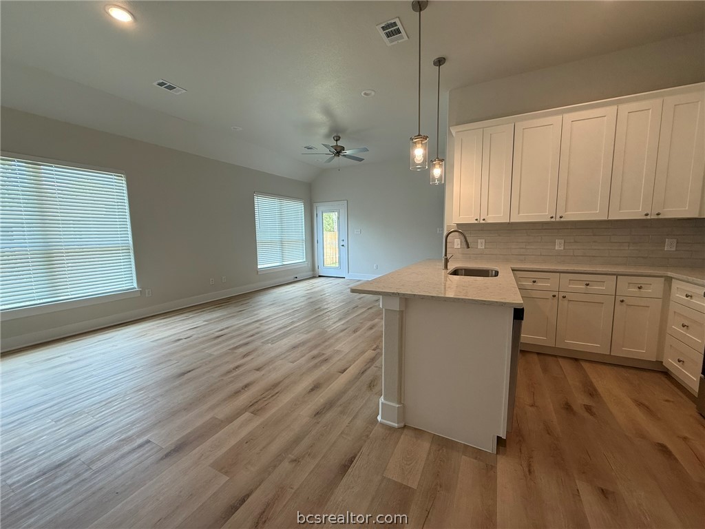 4107 Laura Lane Bryan, TX 77803 - Photo 2 of 16