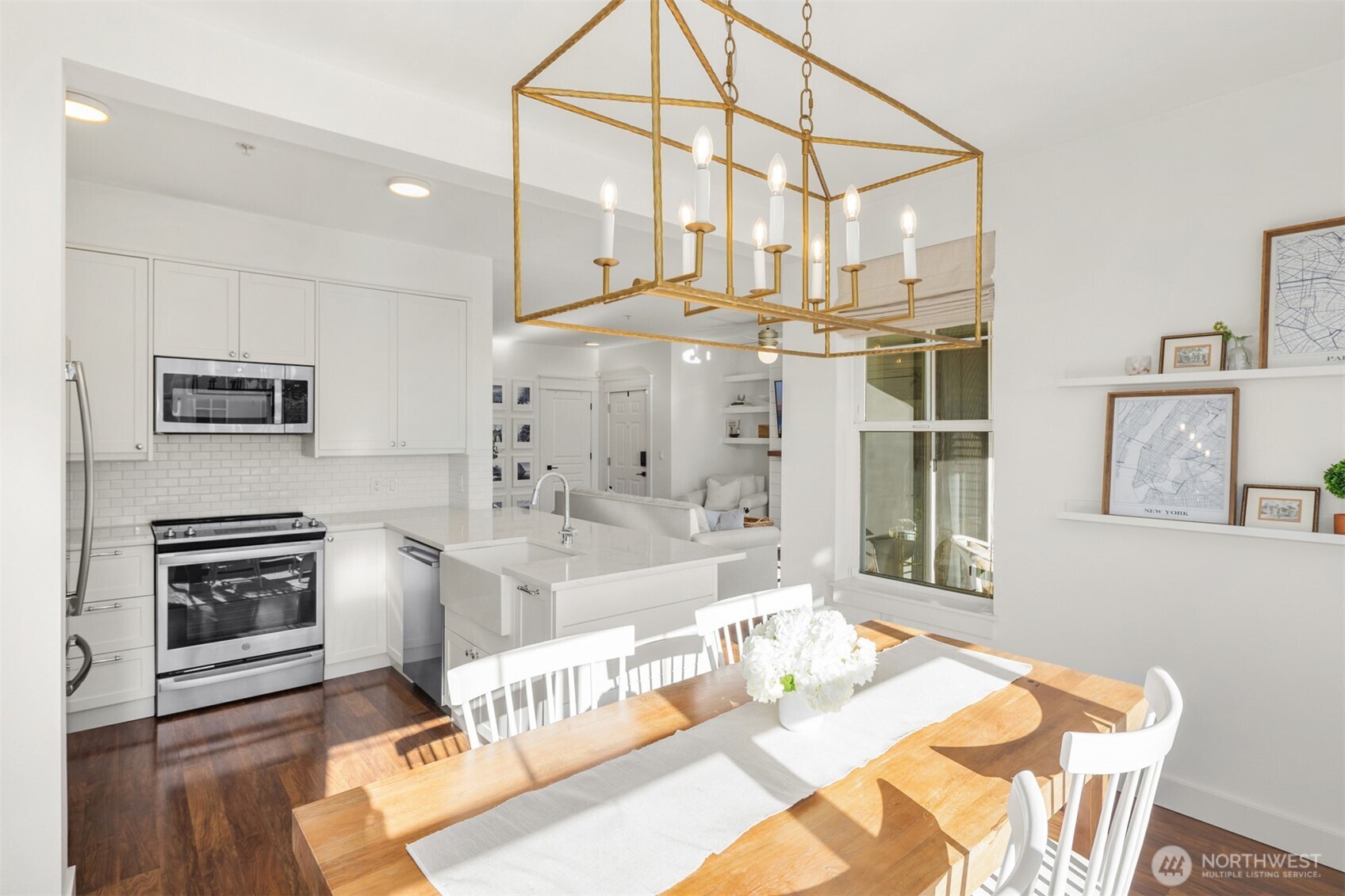 23420 Southeast Black Nugget Road, Unit A204 Issaquah, WA 98029 - Photo 20 of 36