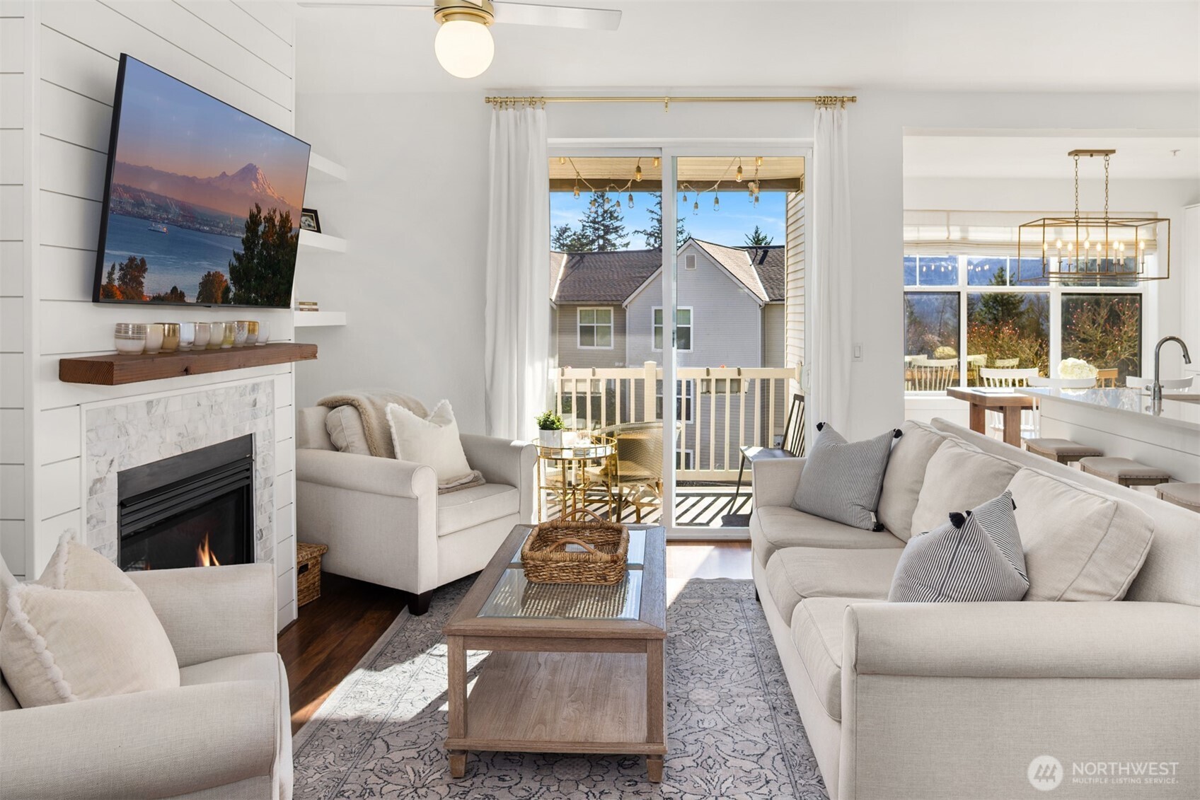 23420 Southeast Black Nugget Road, Unit A204 Issaquah, WA 98029 - Photo 2 of 36