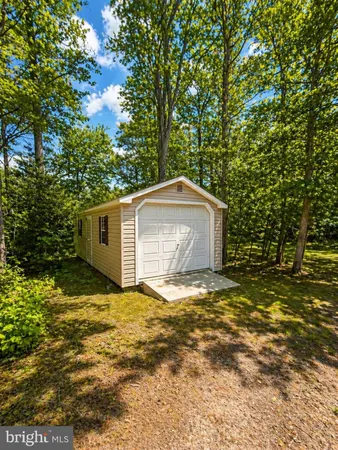 $555,000 | 33529 Watts Bay Drive, Wallops Island, VA 23337