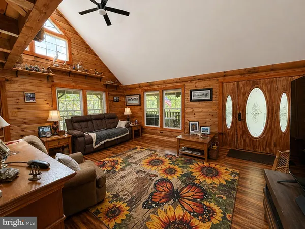 $555,000 | 33529 Watts Bay Drive, Wallops Island, VA 23337