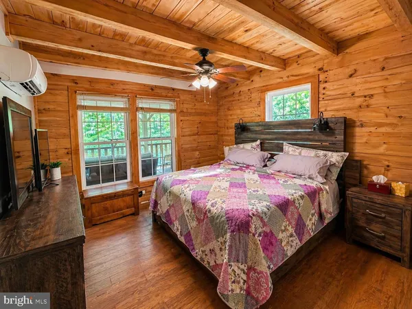 $555,000 | 33529 Watts Bay Drive, Wallops Island, VA 23337