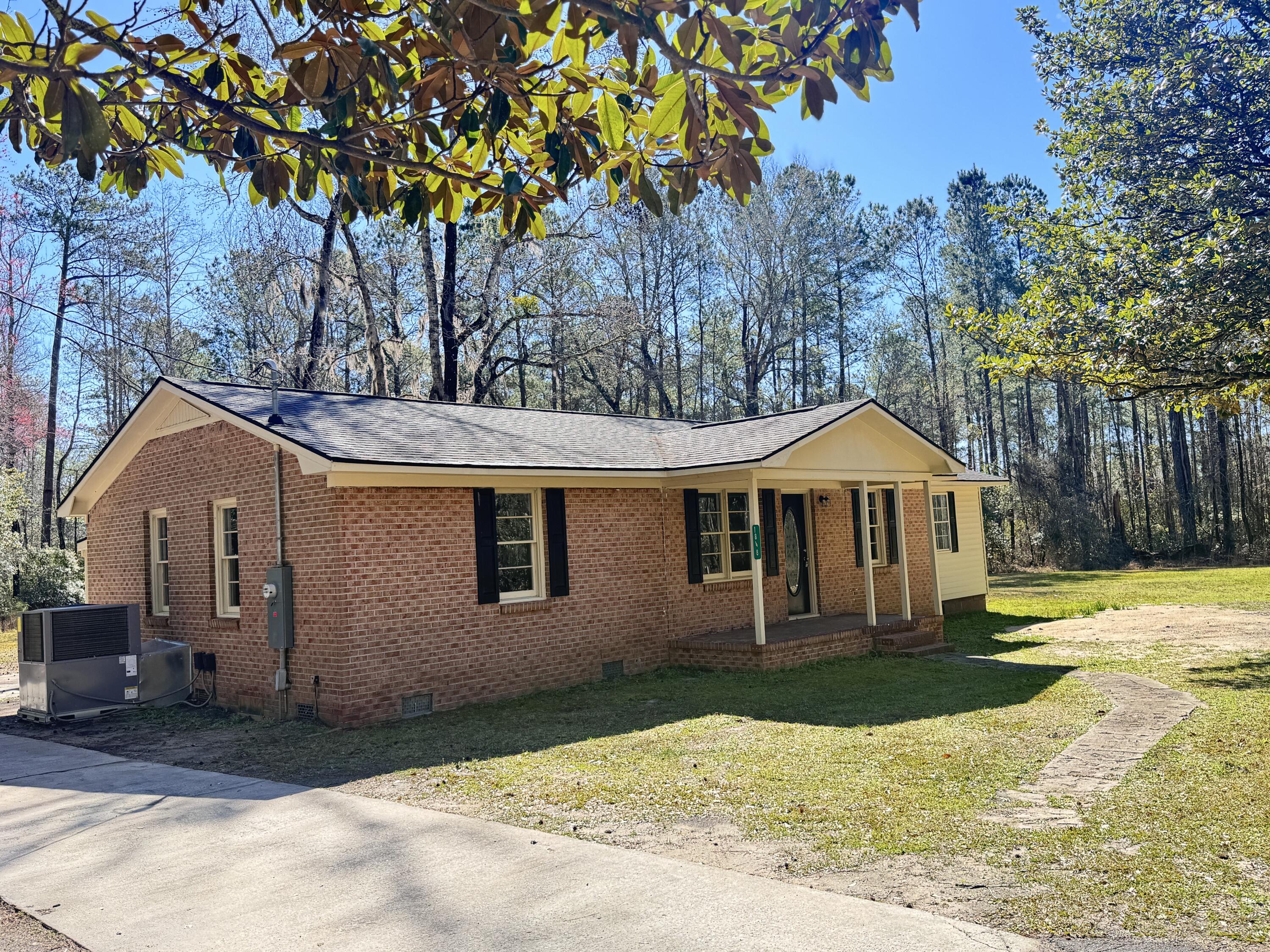 1848 State Rd S-15-96 Round O, SC 29474 - Photo 4 of 62 1848 Merrick Drive