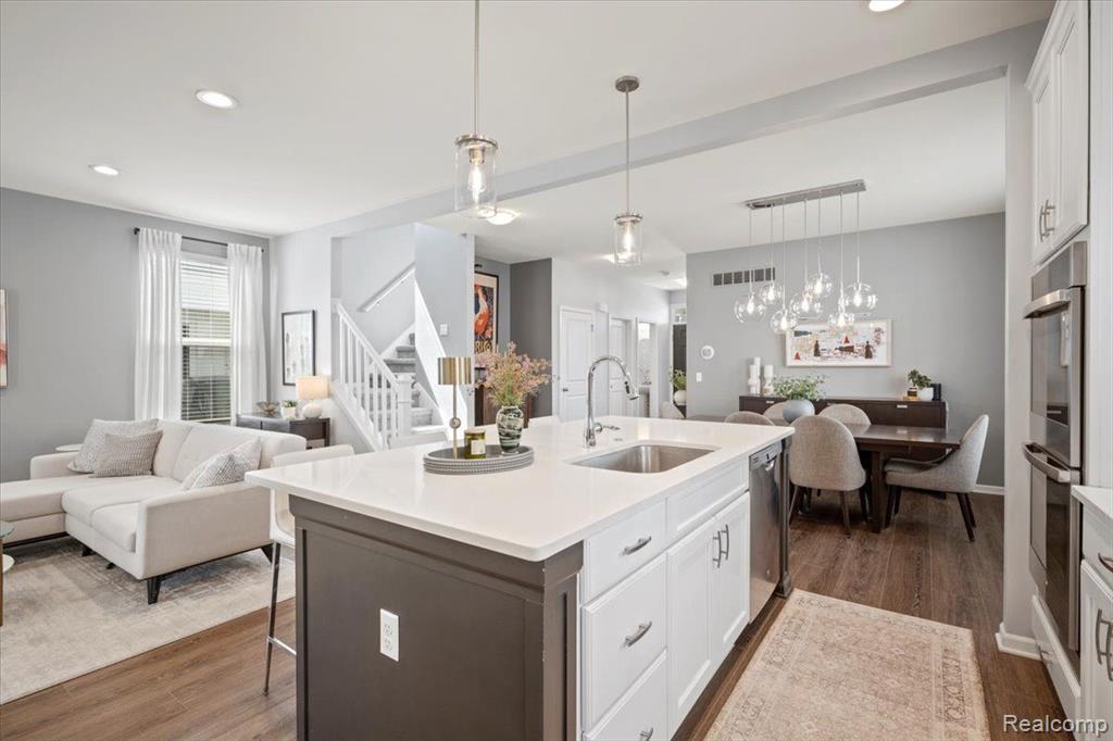 4250 Kent Road Royal Oak, MI 48073 - Photo 14 of 41 Gallery Image 14