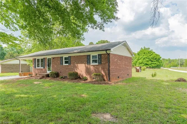 $1,650 | 268 Heath Lane, Lexington, NC 27292