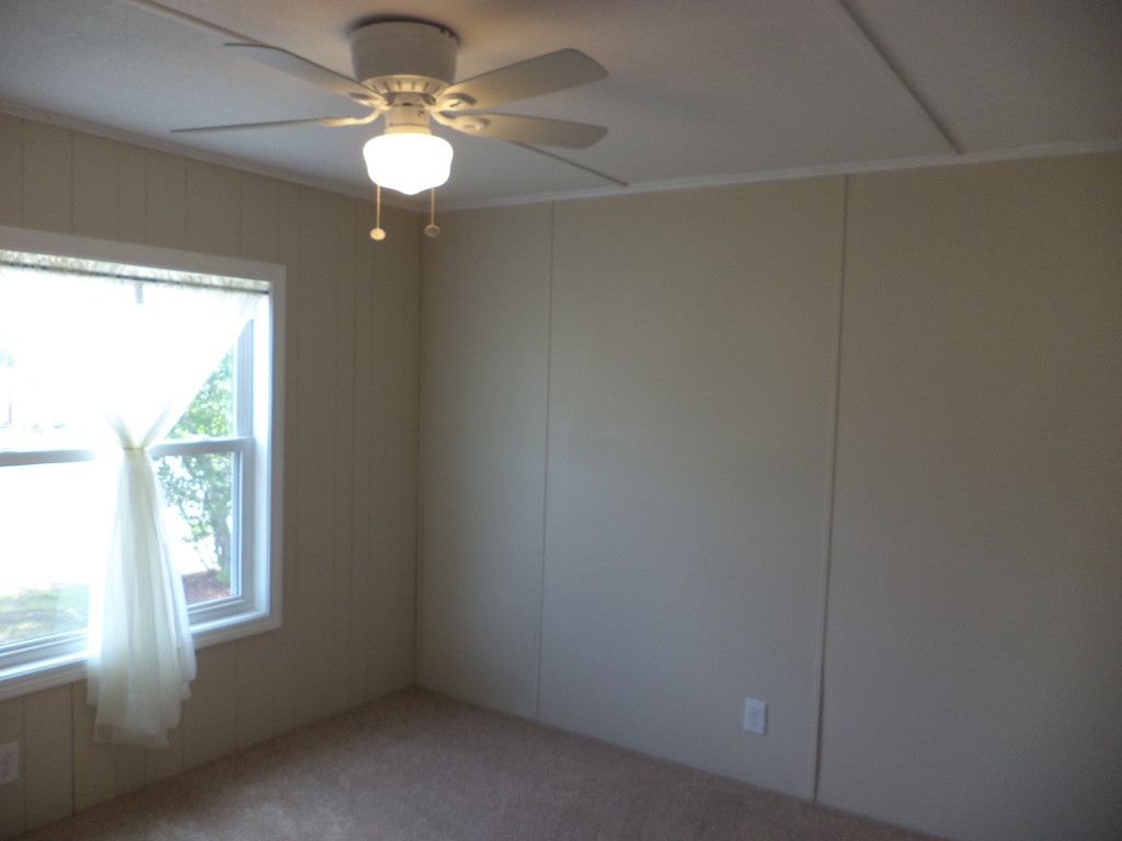 2 Queens Road, Unit 175 Attleboro, MA 02703 - Photo 19 of 30 Gallery Image 19