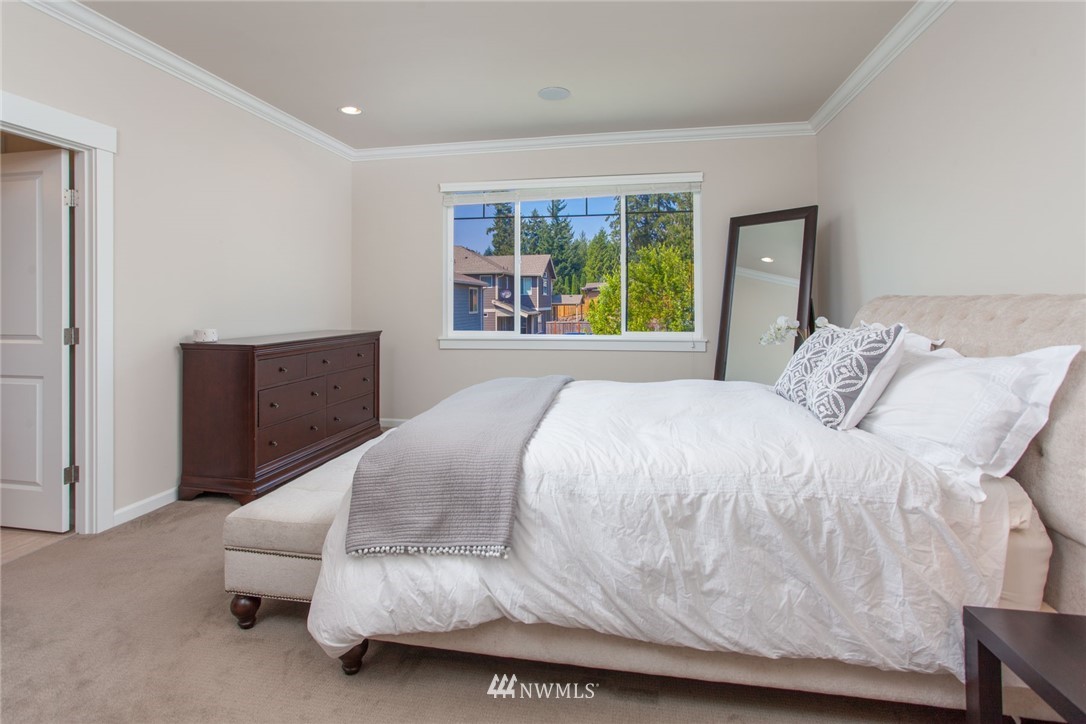 6419 Southeast 2nd Street Renton, WA 98059 - Photo 12 of 24 Gallery Image 12