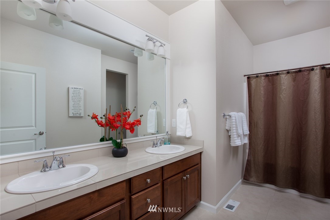 6419 Southeast 2nd Street Renton, WA 98059 - Photo 18 of 24 Gallery Image 18