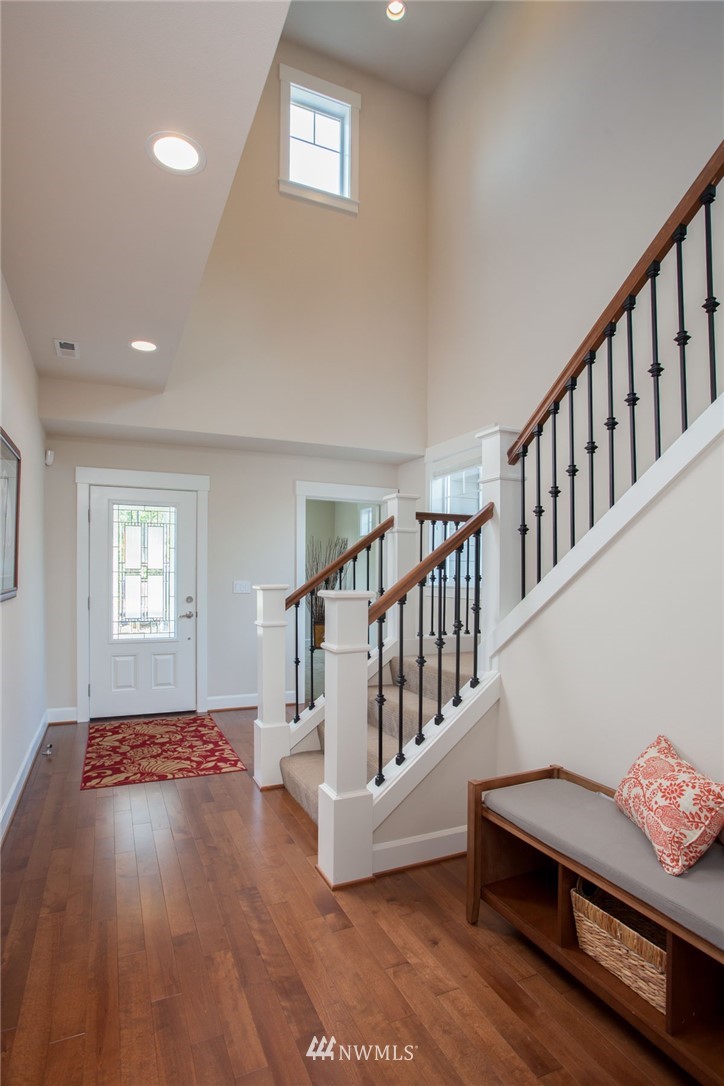 6419 Southeast 2nd Street Renton, WA 98059 - Photo 3 of 24 Gallery Image 3