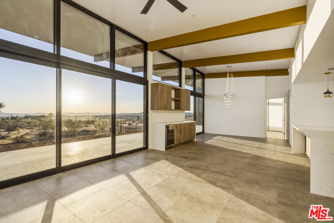 429 Ripon Avenue Yucca Valley, CA 92284 - Photo 4 of 49