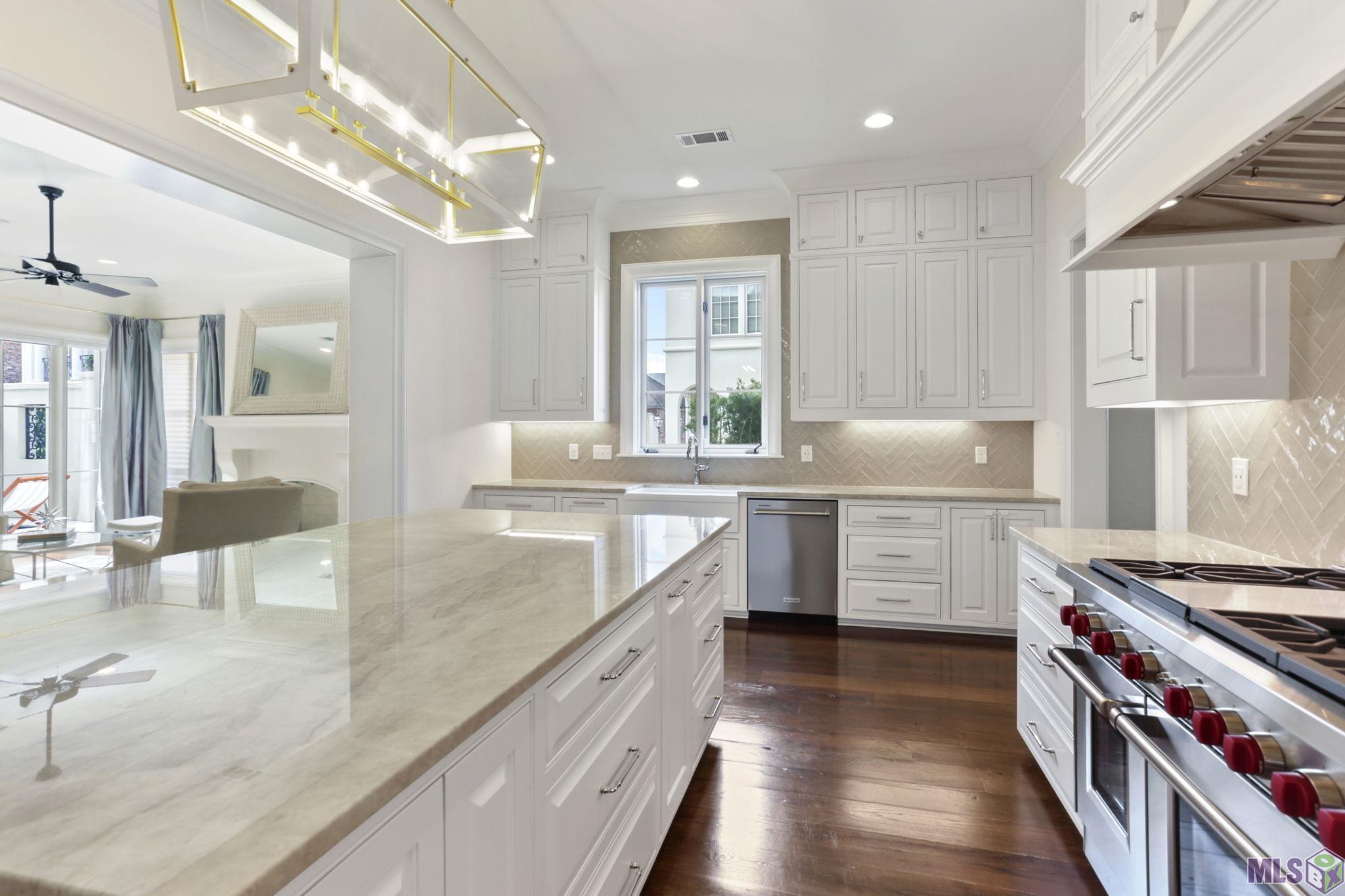 28 Country Club Drive Baton Rouge, LA 70809 - Photo 12 of 27