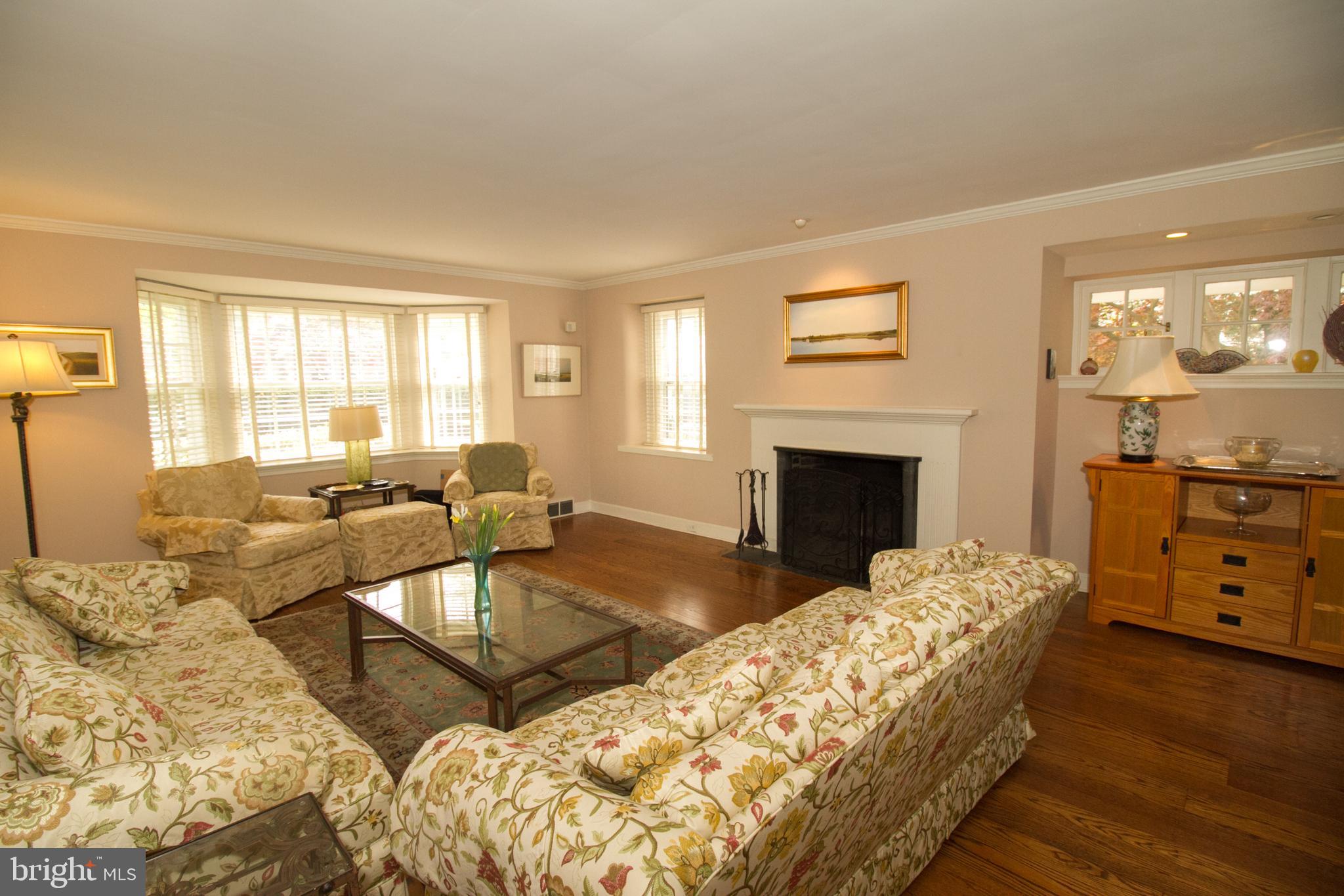 3906 Netherfield Road Philadelphia, PA 19129 - Photo 9 of 40 Gallery Image 9