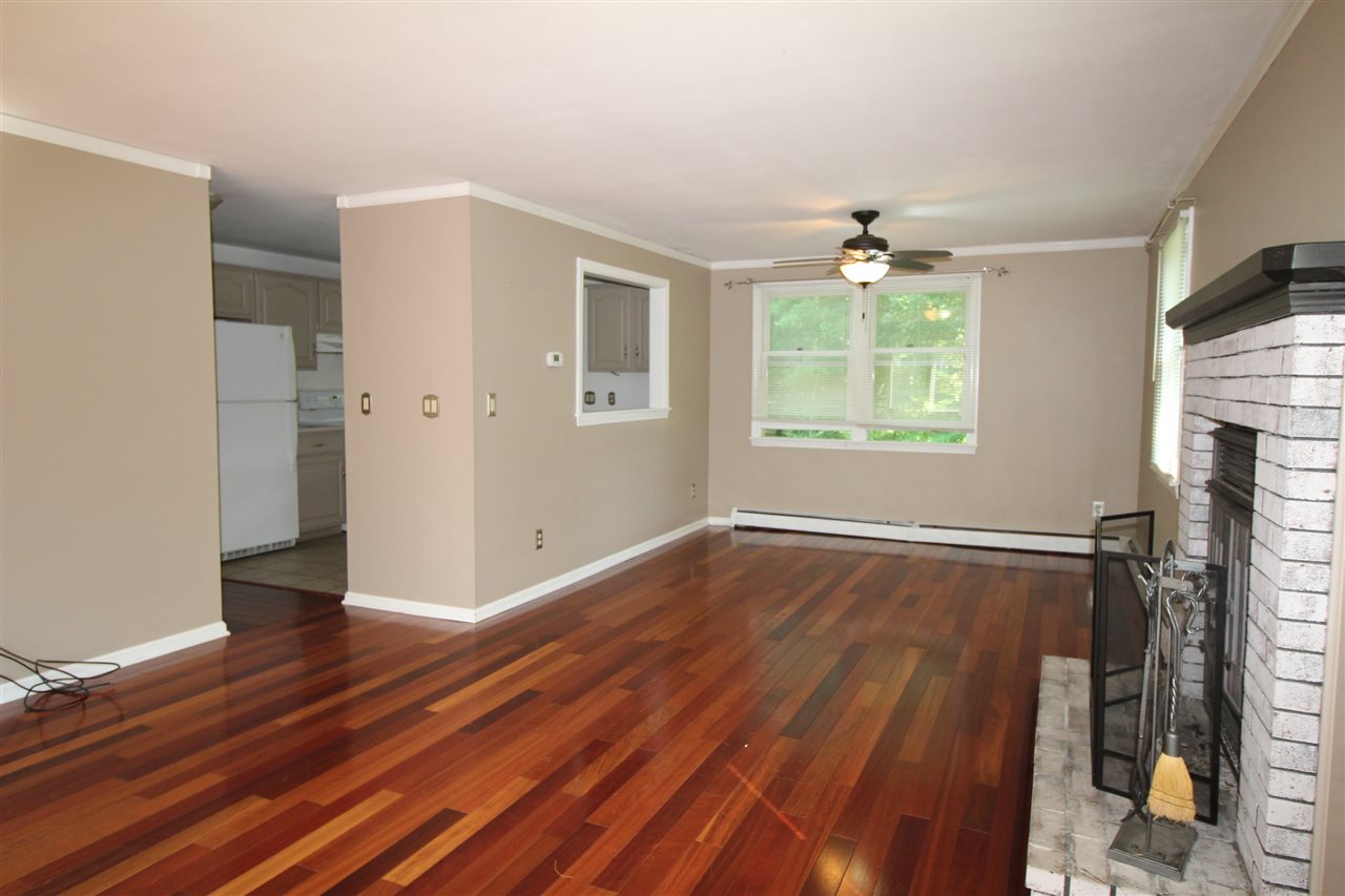 40 Beaver Dam Road South Berwick, ME 03908 - Photo 4 of 27 Gallery Image 4