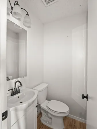 $849,900 | 3507 Alpine Circle, Austin, TX 78704