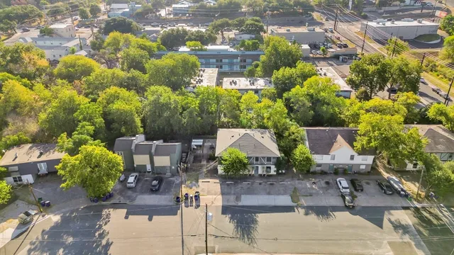 $869,900 | 3507 Alpine Circle, Austin, TX 78704