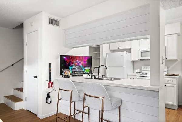 $849,900 | 3507 Alpine Circle, Austin, TX 78704