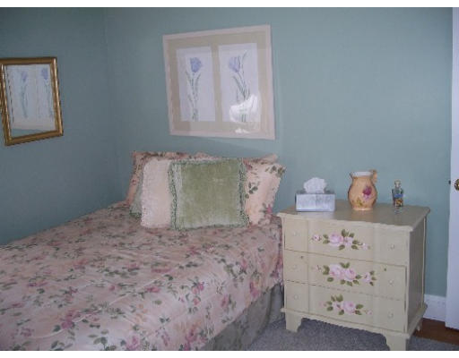 2 Juniper Road Andover, MA 01810 - Photo 12 of 16 Gallery Image 12