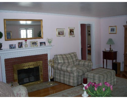 2 Juniper Road Andover, MA 01810 - Photo 9 of 16 Gallery Image 9