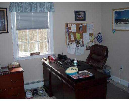 2 Juniper Road Andover, MA 01810 - Photo 10 of 16 Gallery Image 10