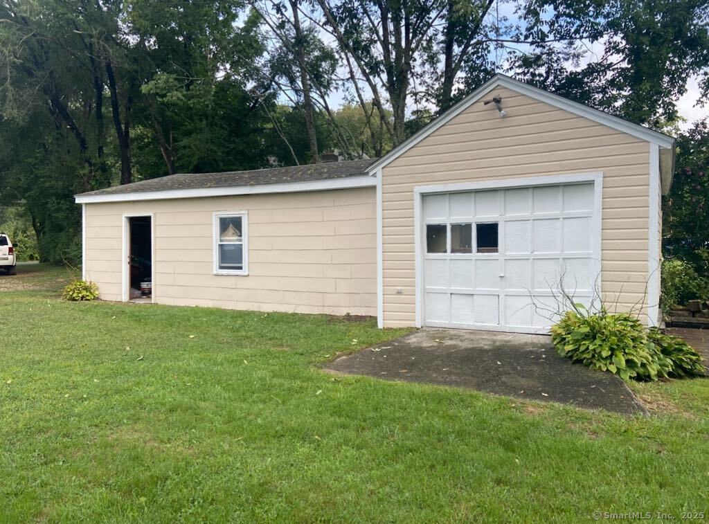 52 Sheldon Road Griswold, CT 06351 - Photo 4 of 17