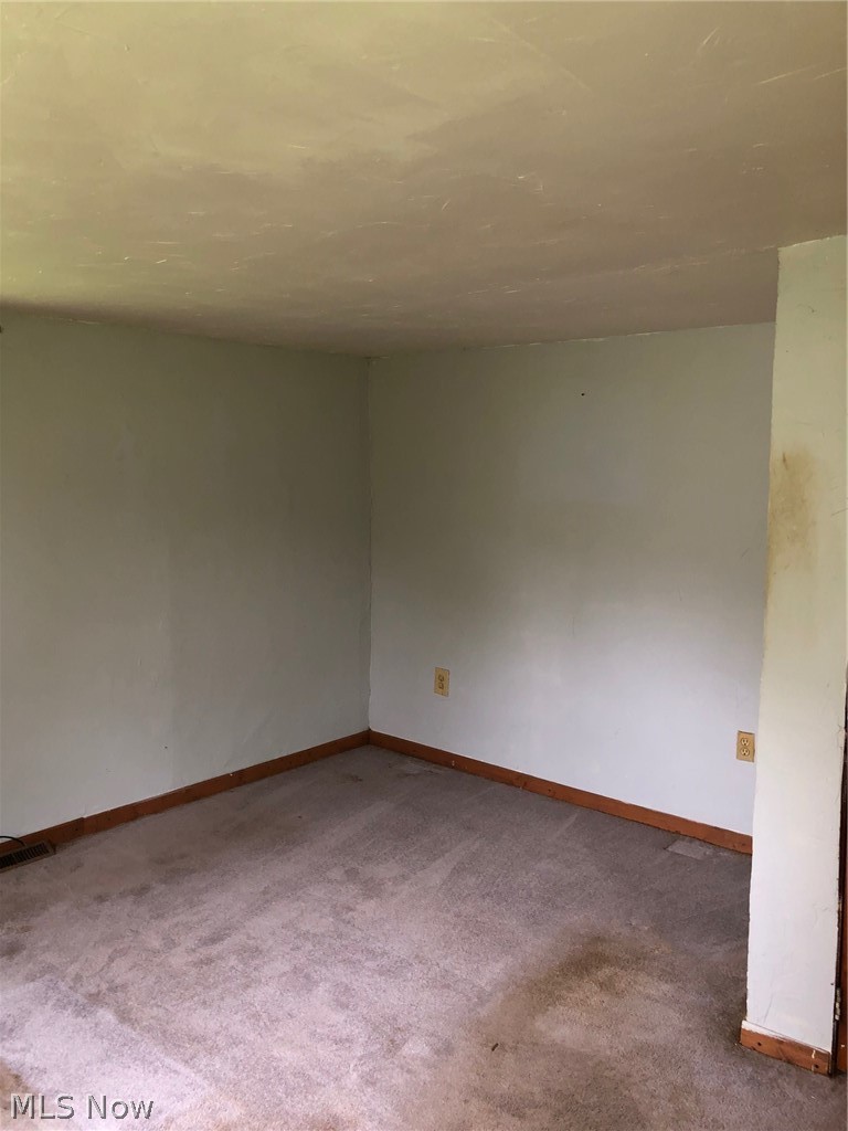 48220 North Ridge Road Amherst, OH 44001 - Photo 21 of 25