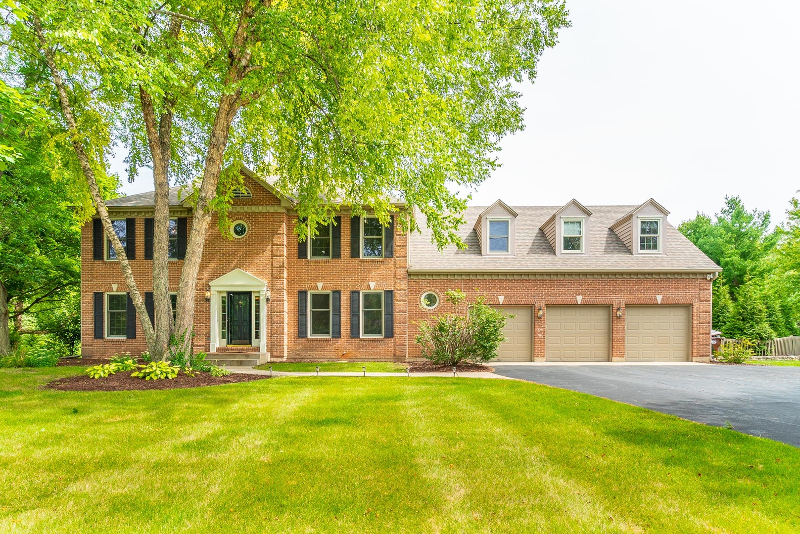3210 Opengate Road Crystal Lake, IL 60012 - Photo 1 of 35 Gallery Image 1