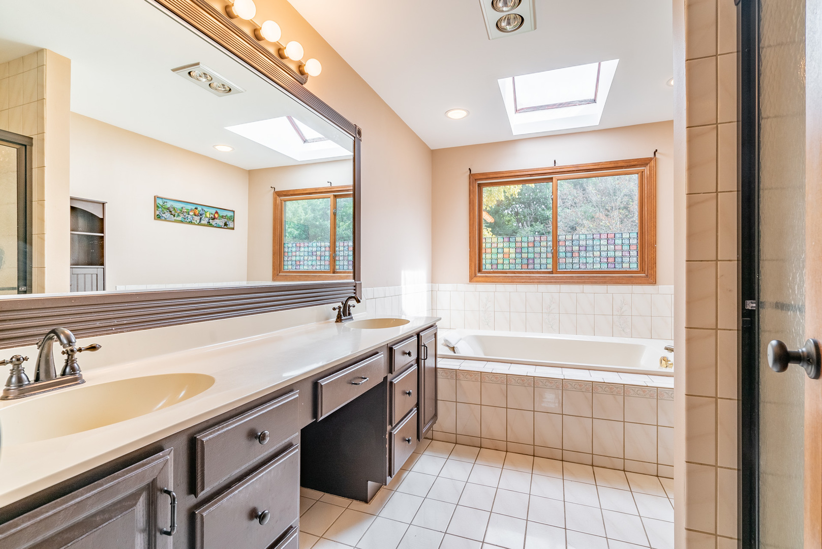 3210 Opengate Road Crystal Lake, IL 60012 - Photo 17 of 35 Gallery Image 17