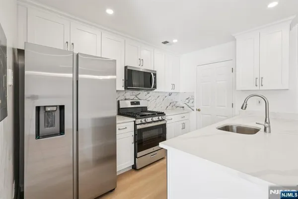 $3,600 | 1003 Cumberland Court, Mahwah, NJ 07430
