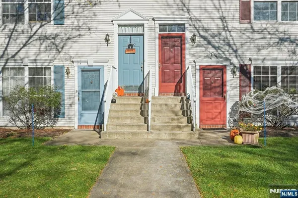 $3,600 | 1003 Cumberland Court, Mahwah, NJ 07430