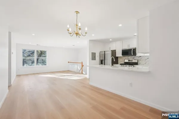 $3,600 | 1003 Cumberland Court, Mahwah, NJ 07430