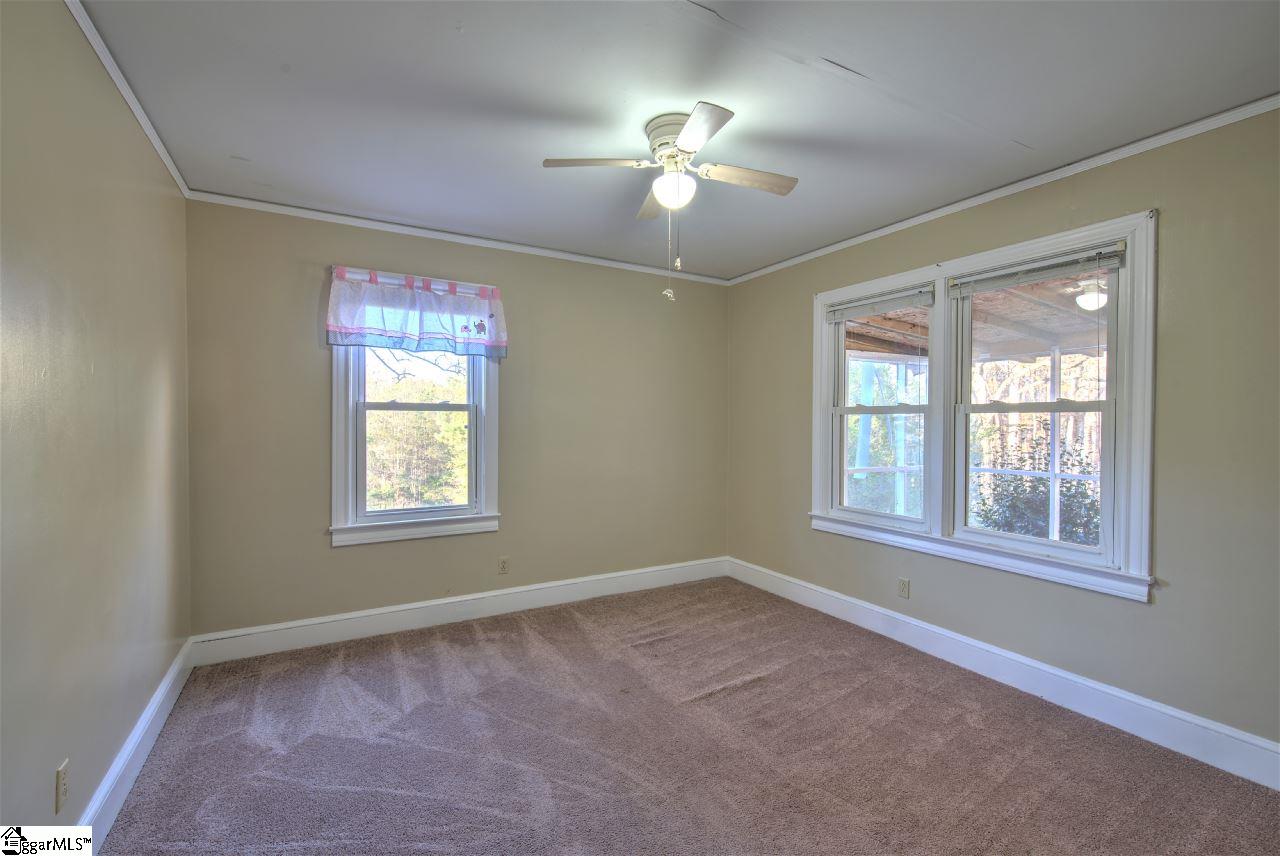 165 Hinton Road Easley, SC 29640 - Photo 17 of 34