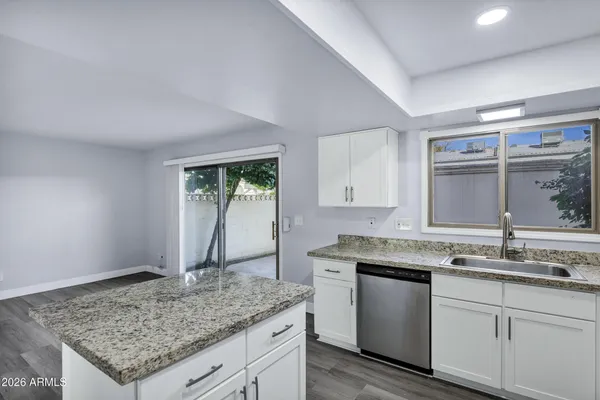 $344,000 | 14 East Hermosa Drive, Tempe, AZ 85282