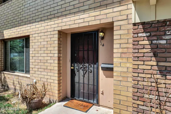 $344,000 | 14 East Hermosa Drive, Tempe, AZ 85282