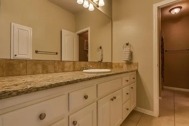 $4,500 | 3721 South Lighthouse Hill Lane, Fort Worth, TX 76179