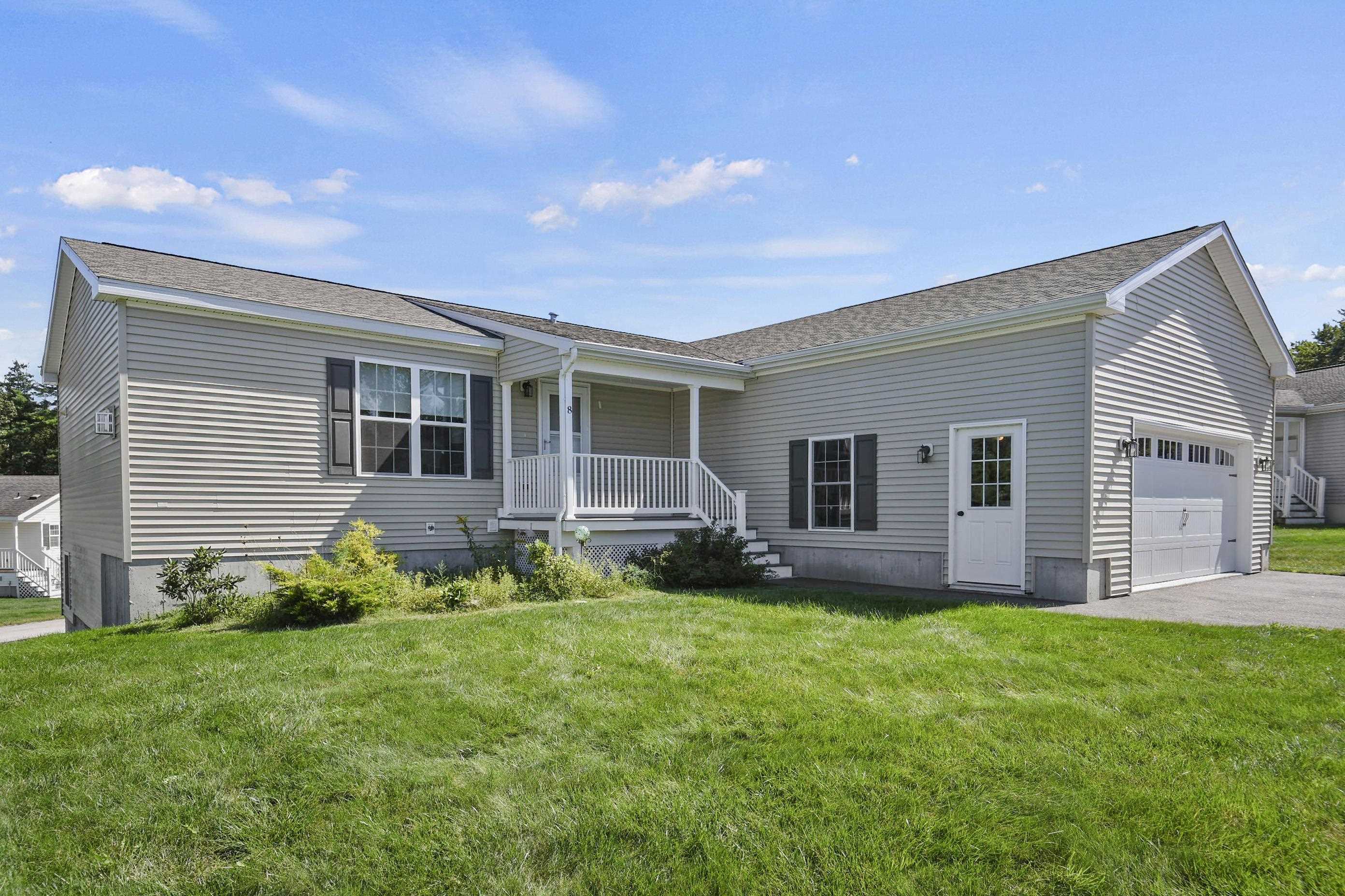 8 Loggers Lane Sandown, NH 03873 - Photo 1 of 36 Gallery Image 1