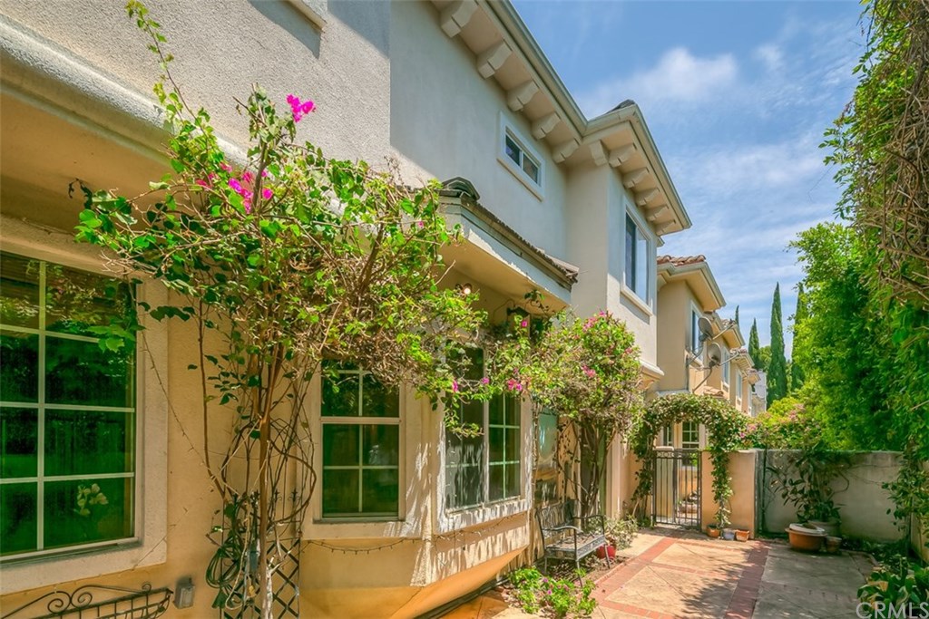 456 West Duarte Road, Unit C Arcadia, CA 91007 - Photo 23 of 26 Gallery Image 23