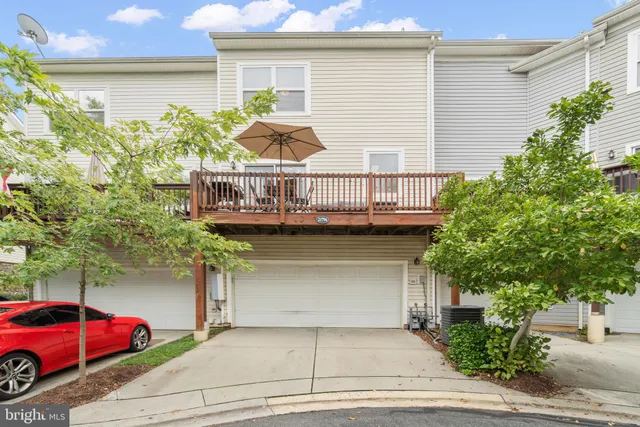 $2,800 | 21796 Kelsey Square, Ashburn, VA 20147