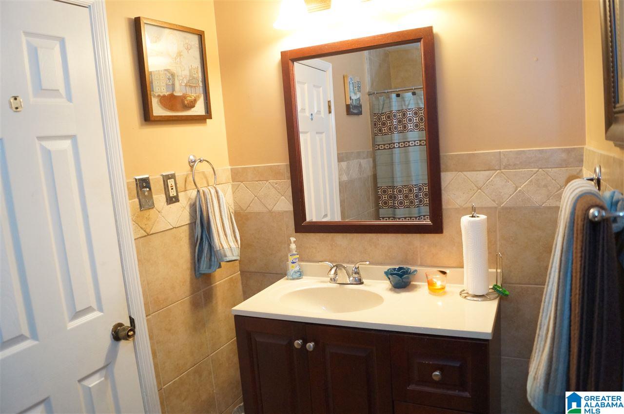 461 6th Avenue Pleasant Grove, AL 35127 - Photo 13 of 21