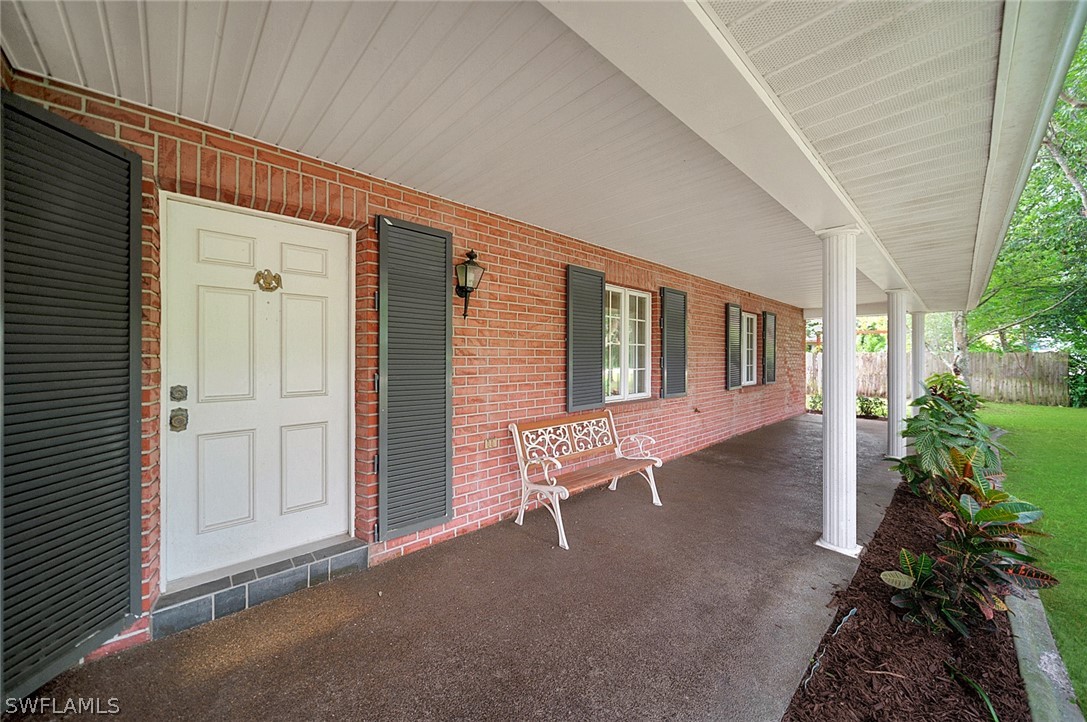 10244 Horizon Drive Spring Hill, FL 34608 - Photo 9 of 35 a view of a house with backyard and sitting area
