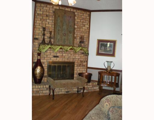118 Devon Road Laplace, LA 70068 - Photo 8 of 12 Gallery Image 8