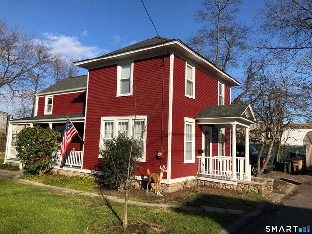 $4,395 | 16 Cowing Terrace, Stamford, CT 06906