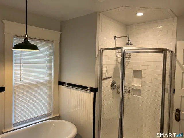 $4,395 | 16 Cowing Terrace, Stamford, CT 06906