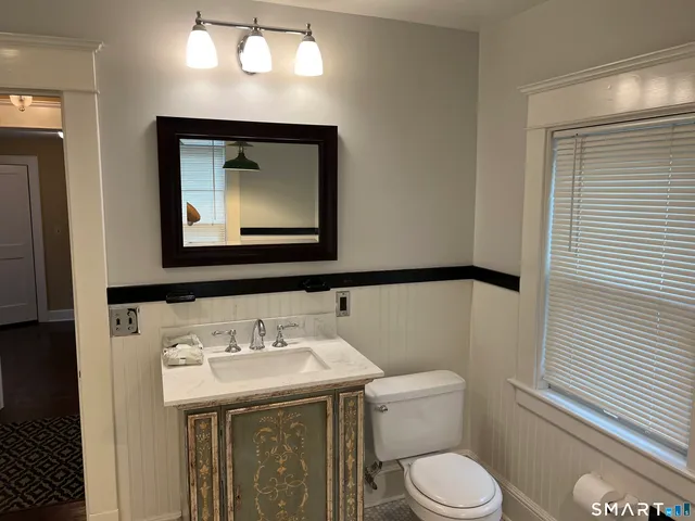 $4,395 | 16 Cowing Terrace, Stamford, CT 06906