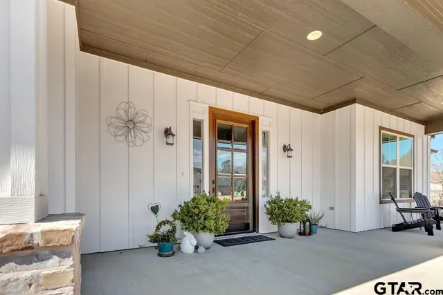 a view of front door and fire place