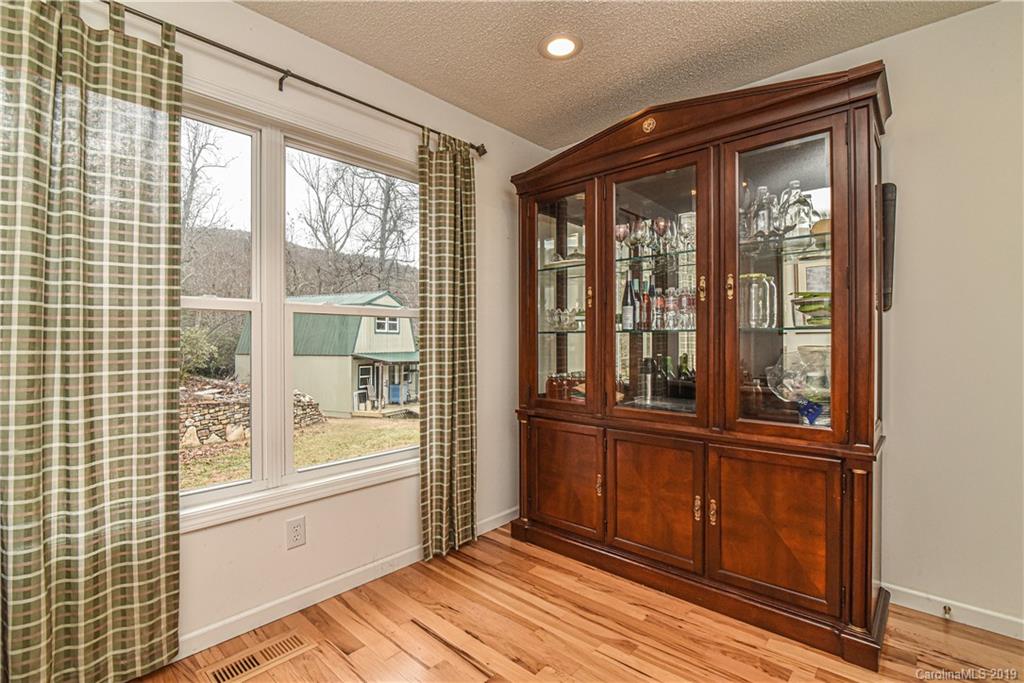 55 Pine Bluff Road Hendersonville, NC 28792 - Photo 13 of 35